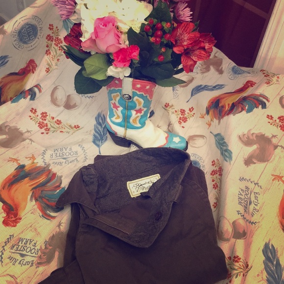 DONATED - Picture 2 of 8